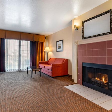 Best Western Luxury Inn Tracy Exterior photo