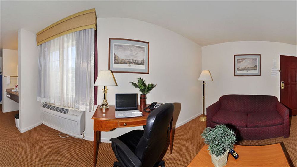 Best Western Luxury Inn Tracy Exterior photo